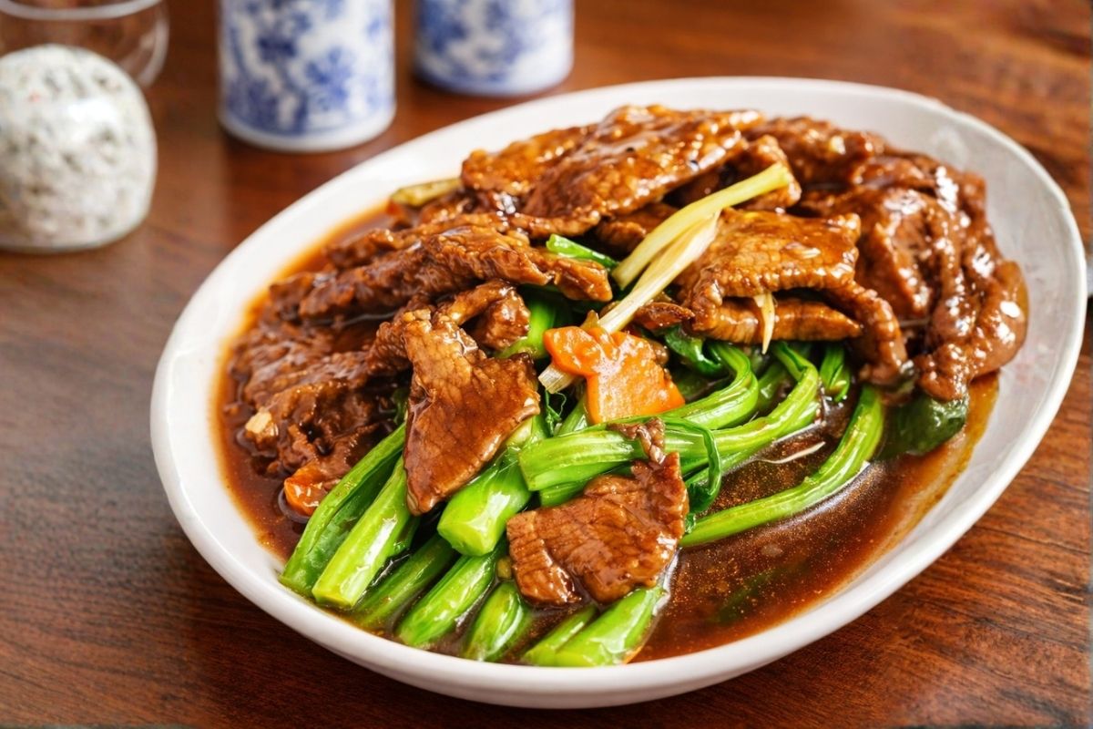 Carne con Hojas de Mostaza