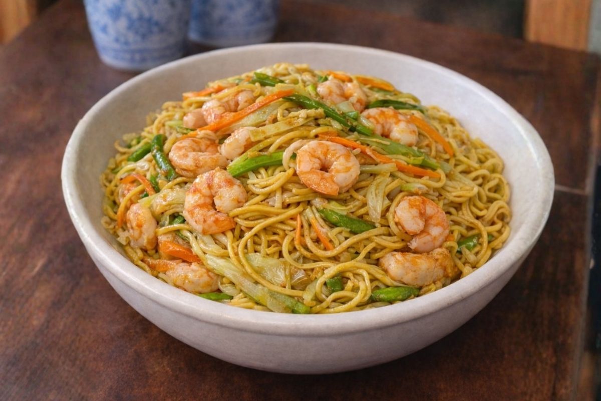 Chow Mein con Camarones