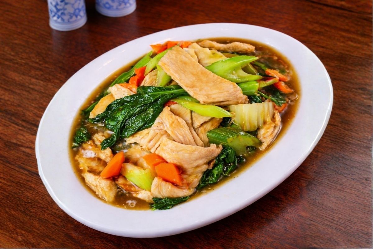 Pollo con Hojas de Mostaza